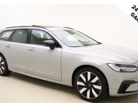 Volvo V90 T6 350pk AWD Ultra Dark / 360 Camera / Head-Up / Schuif/kanteldak / Trekhaak / BLIS / Harman&Kardon / Elektr. Stoelen / Full-LED / Lederen Dashboard /