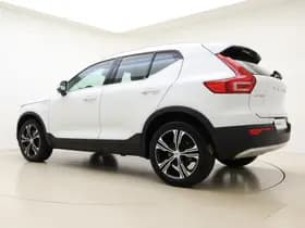 Volvo XC40 T4 211pk Inscription / Leder / BLIS / Adaptieve cruise / Stoel-Stuur verwarming / 19 inch / PDC camera. thumbnail 11