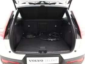 Volvo XC40 T4 211pk Inscription / Leder / BLIS / Adaptieve cruise / Stoel-Stuur verwarming / 19 inch / PDC camera. thumbnail 12