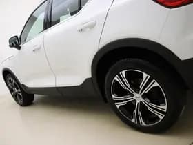 Volvo XC40 T4 211pk Inscription / Leder / BLIS / Adaptieve cruise / Stoel-Stuur verwarming / 19 inch / PDC camera. thumbnail 16