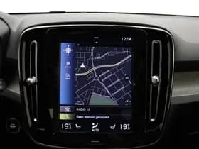 Volvo XC40 T4 211pk Inscription / Leder / BLIS / Adaptieve cruise / Stoel-Stuur verwarming / 19 inch / PDC camera. thumbnail 8