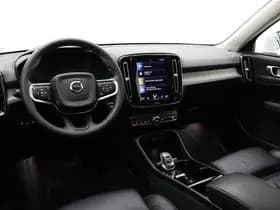 Volvo XC40 T4 211pk Inscription / Leder / BLIS / Adaptieve cruise / Stoel-Stuur verwarming / 19 inch / PDC camera. thumbnail 10