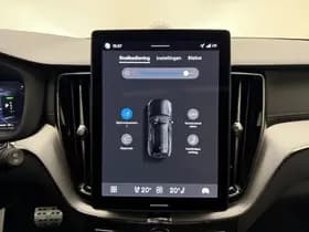 Volvo XC60 T8 455pk AWD HEICO - Ultra Black Edition / HEICO Sportuitlaatsysteem / HEICO Selected Level / 22'' HEICO Velgen / HEICO Remsysteem / Heico Intercooler / HEICO Sportpedalen / Luchtvering / Bowers en Wilkins audio / thumbnail 40