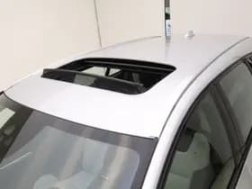 Volvo V60 Cross Country T5 245pk Automaat Polar+ / 19'' Bor / Schuif-/kanteldak / El. Stoelen / Dubbel glas / Afn. Trekhaak / Kinderzitjes / H&K Audio / Keyless / Stoel + stuurw. verwarming / PDC + CAM / ACC / BLIS / thumbnail 18