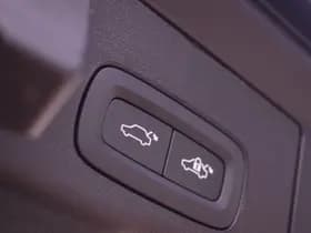 Volvo XC60 T6 350pk AWD Ultra Bright / Luchtvering / Bowers en Wilkins audio / HUD / 360 camera / Stoelmassage / thumbnail 37