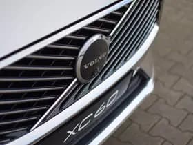 Volvo XC60 T6 350pk AWD Ultra Bright / Luchtvering / Bowers en Wilkins audio / HUD / 360 camera / Stoelmassage / thumbnail 43