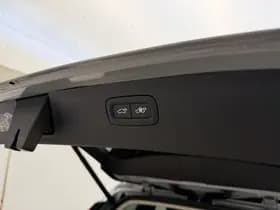 Volvo XC90 T8 455pk AWD Ultra Dark / €7500,- voordeel korting / NIEUW / DIRECT LEVERBAAR / MY26 / Luchtvering / El. Trekhaak / Getint glas / thumbnail 28