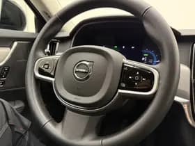 Volvo V90 T6 350pk AWD Plus Dark / 360 Camera / Full-LED / El. Trekhaak / Getint glas / El. Stoelen / Harman&Kardon Audio / 19'' / ACC / BLIS / Stoel + Stuurw. Verwarming / thumbnail 36