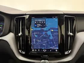 Volvo XC60 T6 Plug-in hybrid AWD Ultimate Dark / 20 '' Velgen / Head-up Display / Blis / Semi elektrisch trekhaak / thumbnail 28