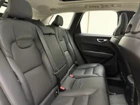 Volvo XC60 T6 Plug-in hybrid AWD Ultimate Dark / 20 '' Velgen / Head-up Display / Blis / Semi elektrisch trekhaak / thumbnail 4