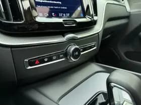 Volvo XC60 thumbnail 40