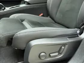 Volvo C40 Recharge Ultimate / 20 inch velgen / Nubuck / Harman Kardon audio / Elektrisch verstelbare stoelen / Stoel/- en stuurverwarming / thumbnail 18