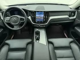 Volvo XC60 T8 455pk AWD Plus Dark / Head-up display / 360 camera / Harman en Kardon audio / 20'' / thumbnail 4