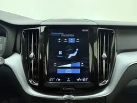 Volvo XC60 T5 252pk Momentum Pro / BLIS / Park assist camera / Pilot assist / Trekhaak / Stoelverwarming / Apple carplay / thumbnail 28