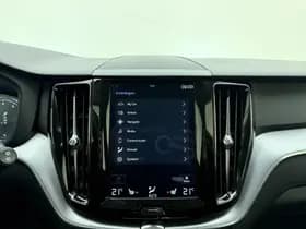Volvo XC60 T5 252pk Momentum Pro / BLIS / Park assist camera / Pilot assist / Trekhaak / Stoelverwarming / Apple carplay / thumbnail 32