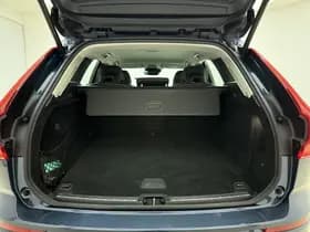 Volvo XC60 T5 252pk Momentum Pro / BLIS / Park assist camera / Pilot assist / Trekhaak / Stoelverwarming / Apple carplay / thumbnail 7