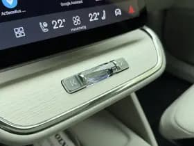 Volvo ES90 Extended Range Ultra / Direct Leverbaar / Luchtvering / 22'' / Pilot Assist / Chrome Pack / Geventileerd Nappaleer / Getint Glas / thumbnail 55