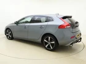 Volvo V40 T3 153pk Automaat Polar+ Sport / Harman&Kardon Audio / Keyless / Panoramadak / Stoelverwarming / Nubuck / Trekhaak / PDC + Camera / thumbnail 20