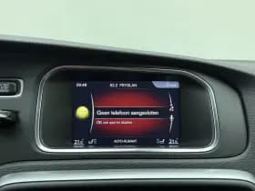 Volvo V40 2.0 T4 190pk Business Sport / Panorama dak / Lederen bekleding / On call / Stoelverwarming / Camera / thumbnail 23