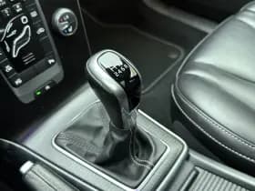 Volvo V40 2.0 T4 190pk Business Sport / Panorama dak / Lederen bekleding / On call / Stoelverwarming / Camera / thumbnail 30