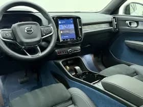 Volvo XC40 Extended Range Plus / 20'' / Nubuck incl. Fjord Blue Tapijt / Trekhaak / Stoel + Stuurw. Verwarming / PDC + Camera / Getint Glas / thumbnail 12