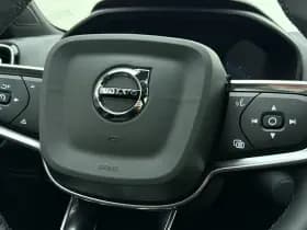 Volvo XC40 Extended Range Plus / 20'' / Nubuck incl. Fjord Blue Tapijt / Trekhaak / Stoel + Stuurw. Verwarming / PDC + Camera / Getint Glas / thumbnail 40