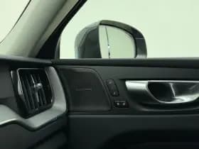 Volvo XC60 T6 355pk hybrid AWD Plus Bright / Panoramisch / H&K audio / Trekhaak / Stoel&Stuur verwarming / Volvo On Call / Google navigatie. thumbnail 42