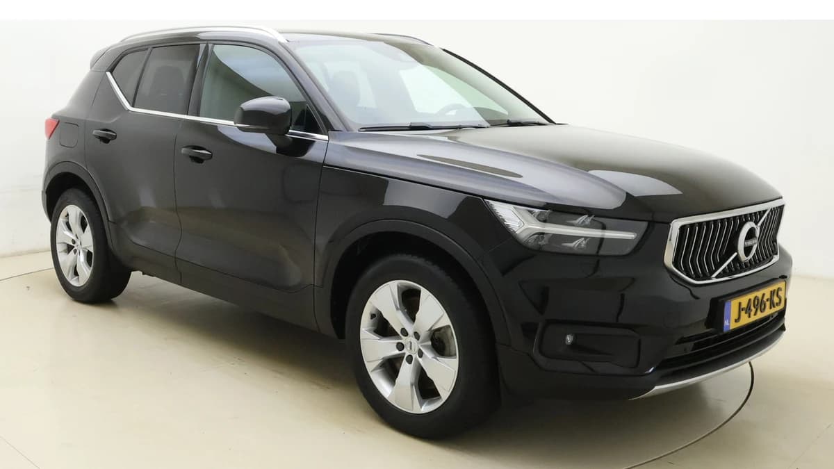 Volvo XC40 — foto 1