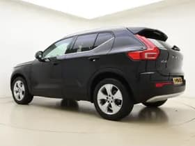 Volvo XC40 thumbnail 16
