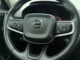 Volvo XC40 thumbnail 36
