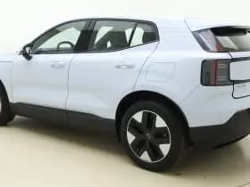 Volvo EX30 Extended Range Core / Adapt. Cruise / BLIS / Lane Keeping Aid / PDC + Camera / 18'' / Cloud Blue / Google / DAB / thumbnail 9
