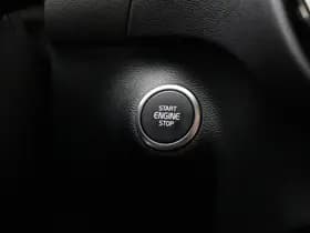 Volvo XC40 B4 211pk Plus Dark / Elektr. stoelen / H&K audio / Trekhaak / Stoel/- en stuurverwarming / Adapt. Cruise / BLIS / Elektr. Achterklep / PDC + CAM / thumbnail 40