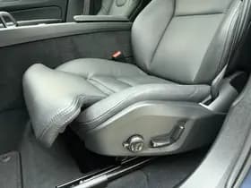 Volvo XC60 T8 455pk AWD Ultra Dark / Luchtvering / 21'' / El. Trekhaak / 360 Camera / Head-Up / Panoramadak / El. Stoelen / Lederen Dashboard / Full-LED / thumbnail 33