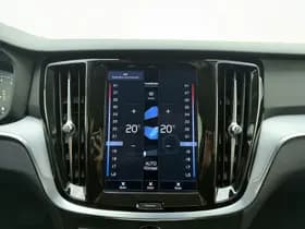 Volvo V60 B3 177pk Momentum Advantage / Stoel + Stuurw. Verwarming / Getint Glas / Trekhaak / PDC + Camera / Apple CarPlay / DAB / Bluetooth / Navigatie / thumbnail 36