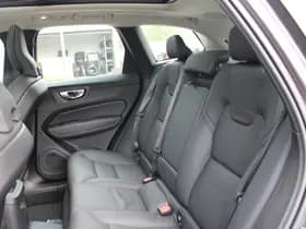 Volvo XC60 T6 Plug-in hybrid AWD Ultra Dark null thumbnail 6