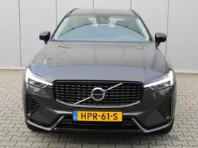 Volvo XC60 T6 Plug-in hybrid AWD Ultra Dark null thumbnail 8