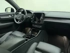 Volvo XC40 T5 262pk Recharge R-Design thumbnail 2