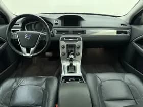 Volvo XC70 T5 245pk Automaat Nordic+ / Schuif-/kanteldak / Adapt. Cruise / BLIS / Elektr. Stoelen / Xenon / Keyless / Leder / Stoelverwarming / Afn. Trekhaak / thumbnail 2