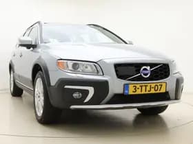 Volvo XC70 T5 245pk Automaat Nordic+ / Schuif-/kanteldak / Adapt. Cruise / BLIS / Elektr. Stoelen / Xenon / Keyless / Leder / Stoelverwarming / Afn. Trekhaak / thumbnail 11