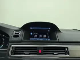 Volvo XC70 T5 245pk Automaat Nordic+ / Schuif-/kanteldak / Adapt. Cruise / BLIS / Elektr. Stoelen / Xenon / Keyless / Leder / Stoelverwarming / Afn. Trekhaak / thumbnail 13