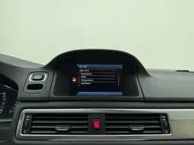 Volvo XC70 T5 245pk Automaat Nordic+ / Schuif-/kanteldak / Adapt. Cruise / BLIS / Elektr. Stoelen / Xenon / Keyless / Leder / Stoelverwarming / Afn. Trekhaak / thumbnail 14