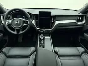 Volvo XC60 T6 350pk AWD Ultra Black Edition thumbnail 2
