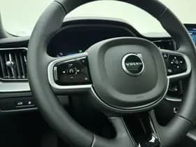 Volvo XC60 T6 350pk AWD Ultra Black Edition thumbnail 40