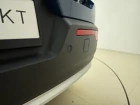 Volvo XC40 thumbnail 2