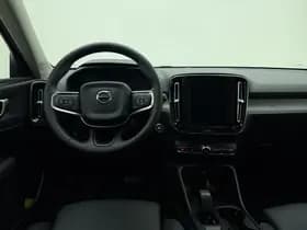 Volvo XC40 thumbnail 16