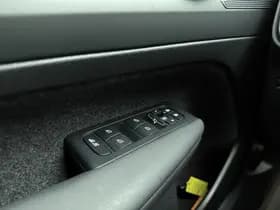 Volvo XC40 thumbnail 19