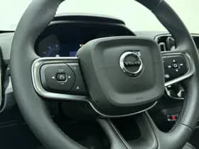Volvo XC40 thumbnail 21