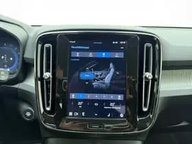 Volvo XC40 thumbnail 32