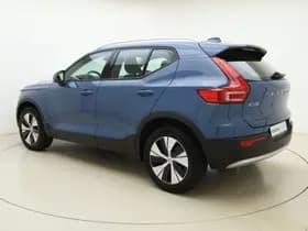Volvo XC40 thumbnail 9