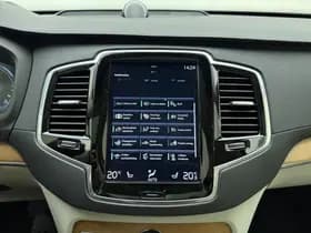 Volvo XC90 thumbnail 23